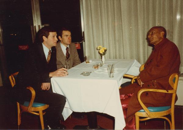 UN_dining_room_ak_sd_ckg_cropped.jpg
